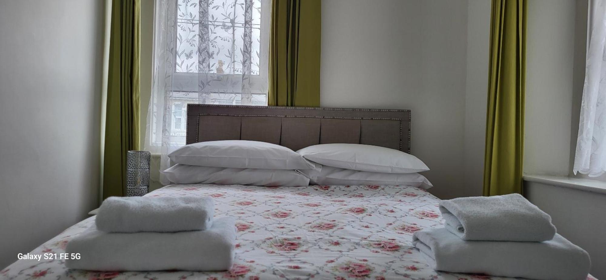 Holly Lodge Weston-super-Mare Ngoại thất bức ảnh