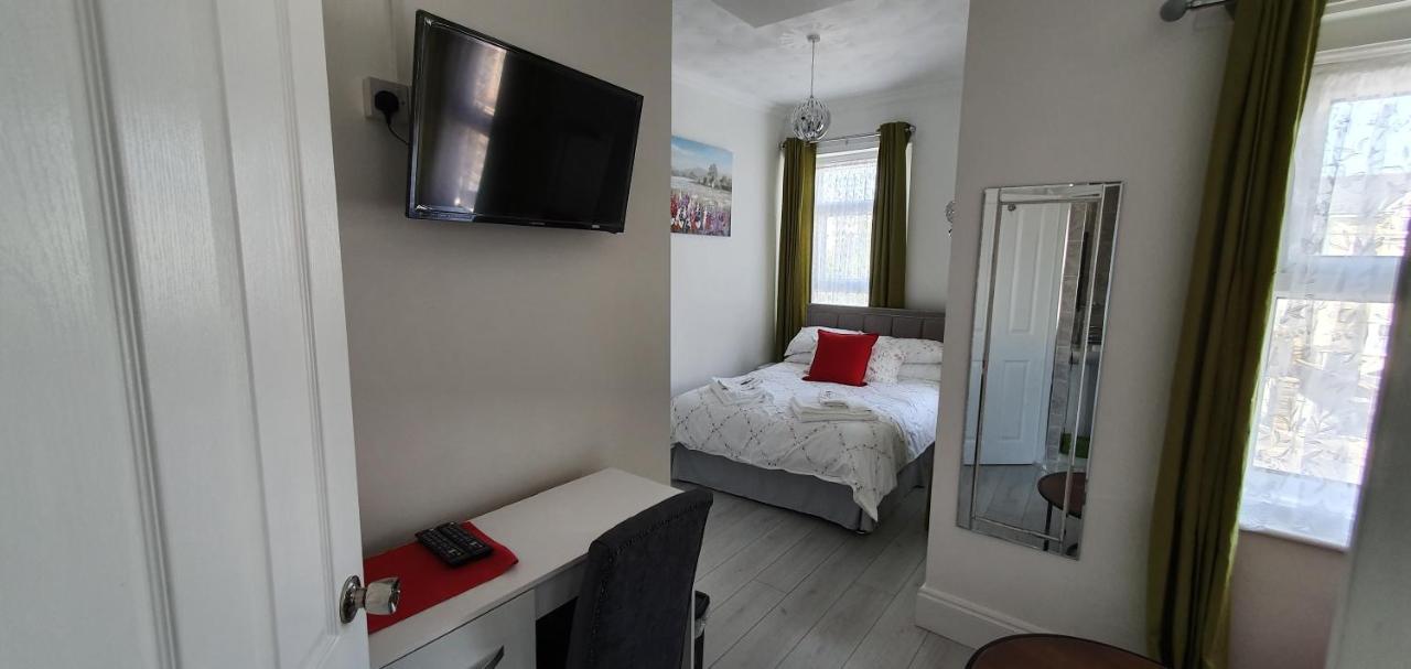 Holly Lodge Weston-super-Mare Phòng bức ảnh